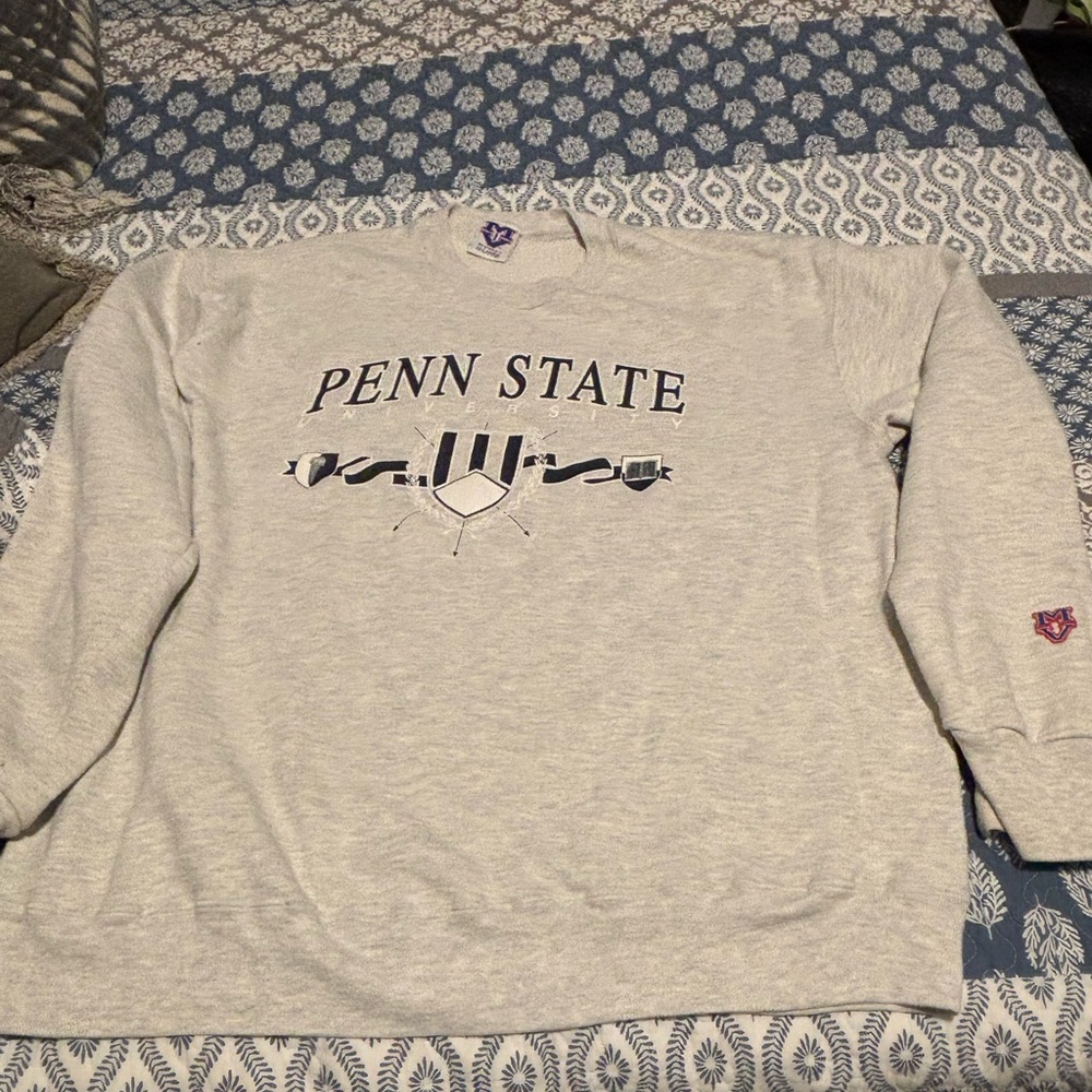MV Sport Penn State Light Gray Crewneck vintage sweatshirt